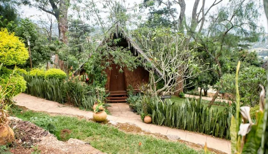 Karama Lodge