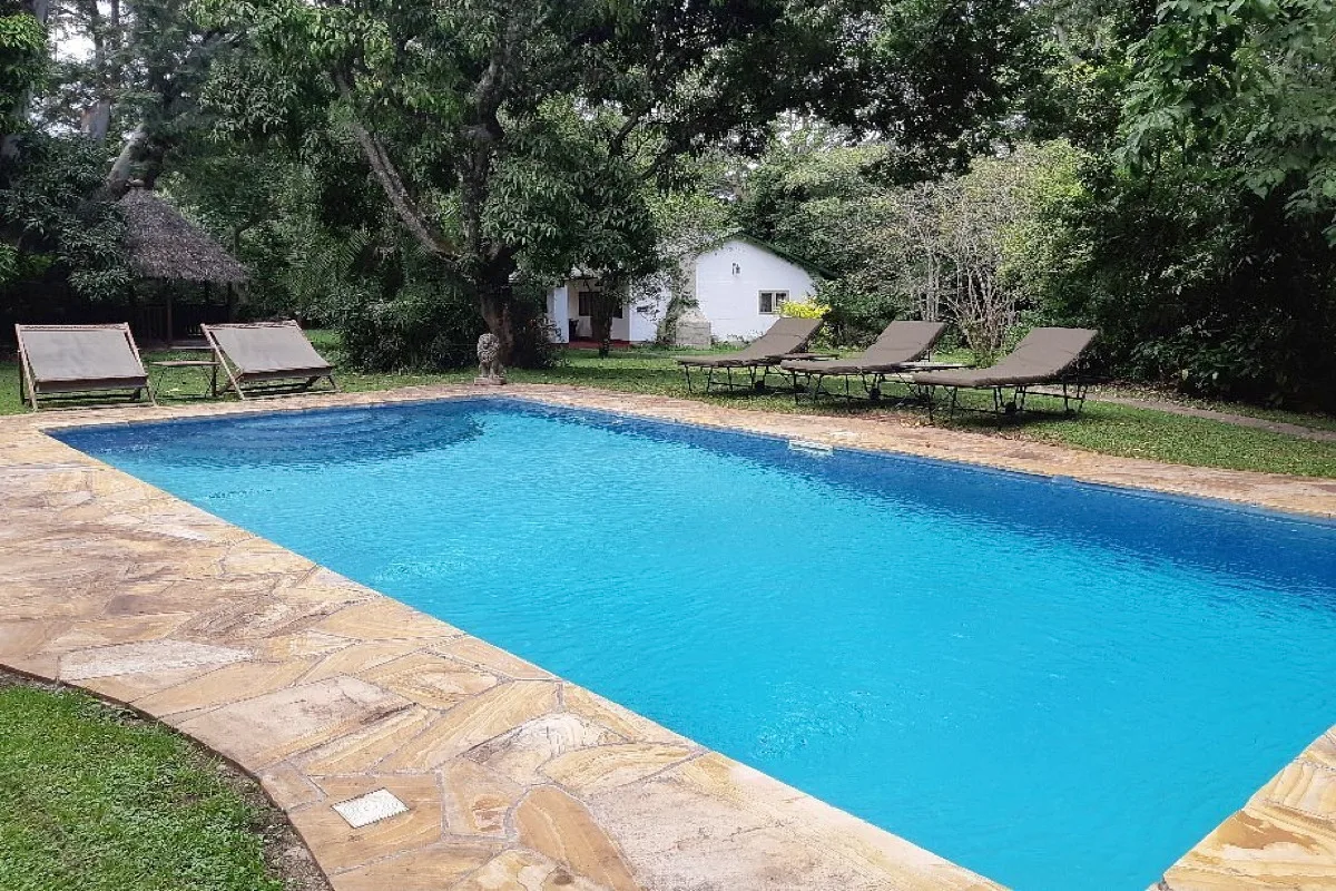 Mount Meru Game Lodge