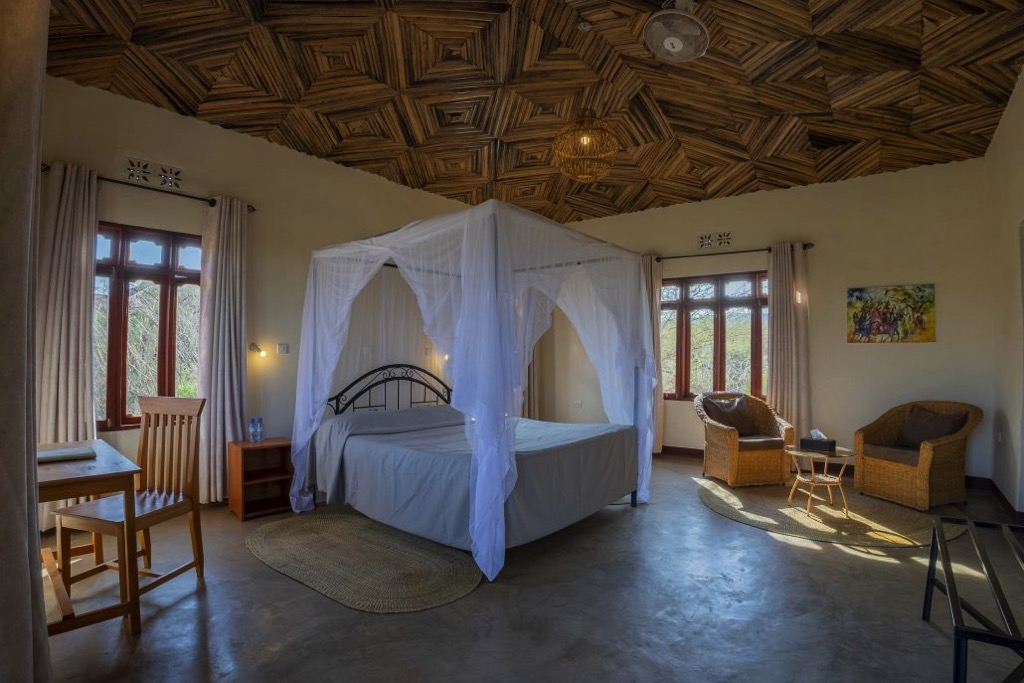 Lake Eyasi Safari Lodge